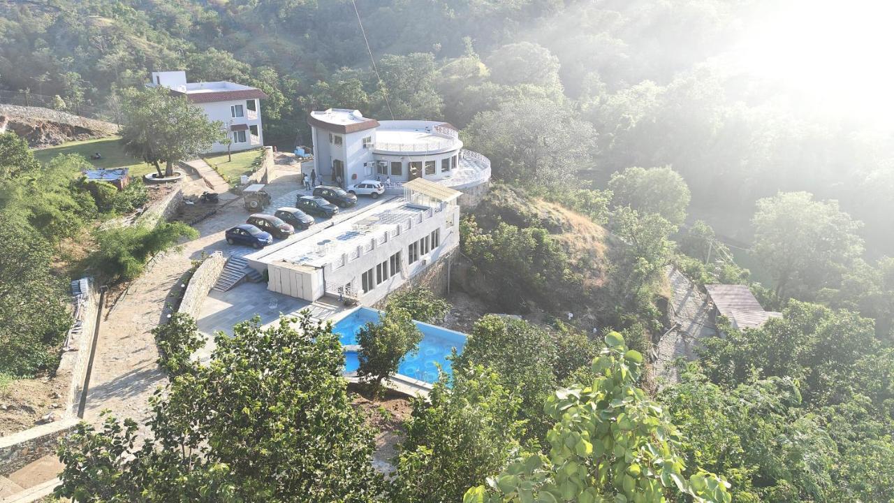 The Sky Imperial Pavoreal Jungle Resort Kumbhalgarh Exterior photo