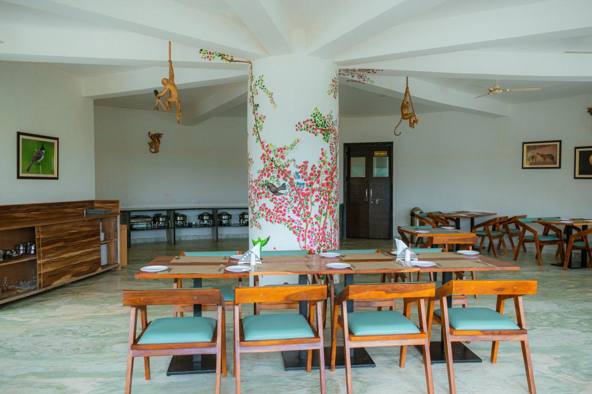 The Sky Imperial Pavoreal Jungle Resort Kumbhalgarh Exterior photo
