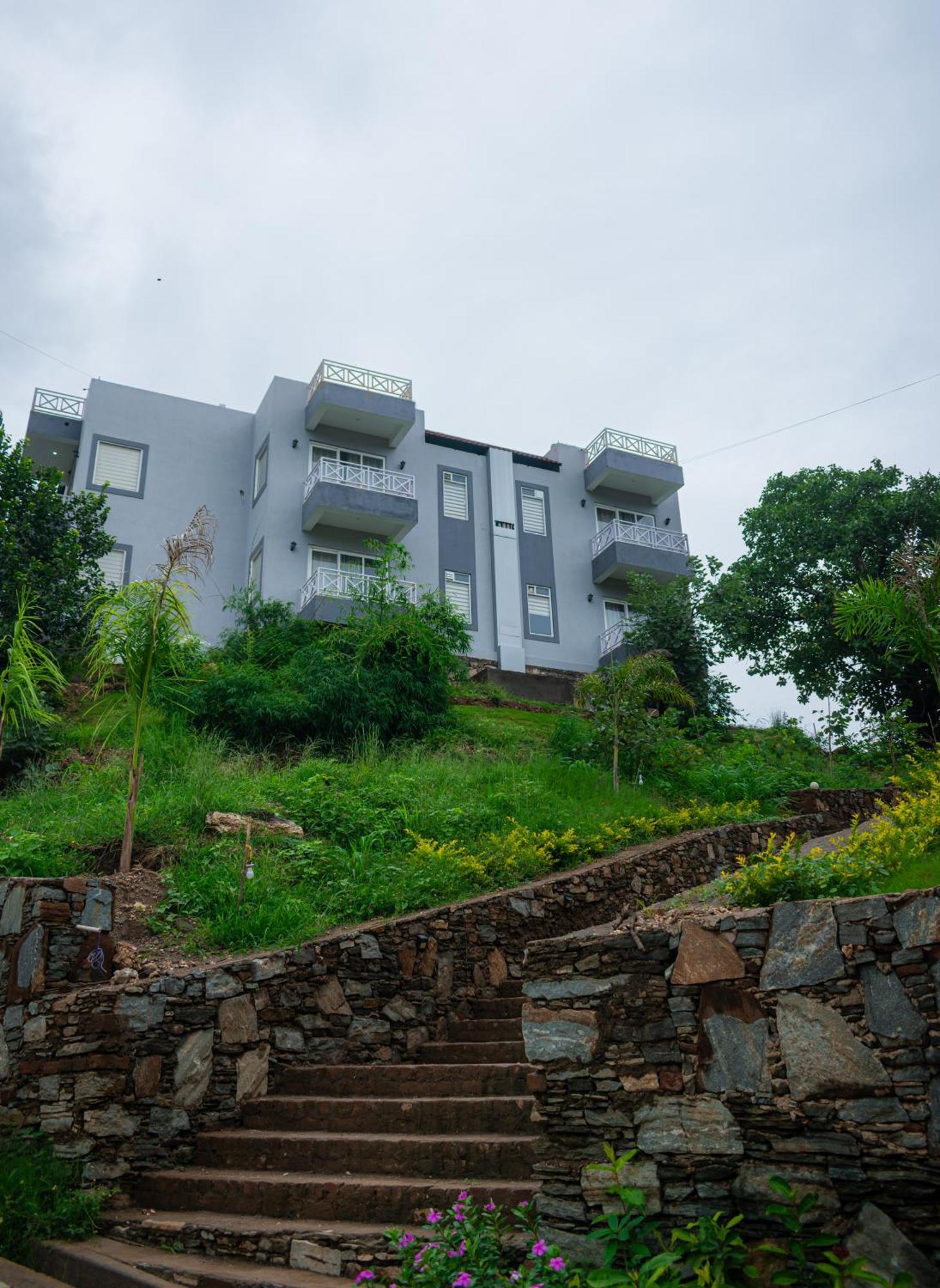 The Sky Imperial Pavoreal Jungle Resort Kumbhalgarh Exterior photo